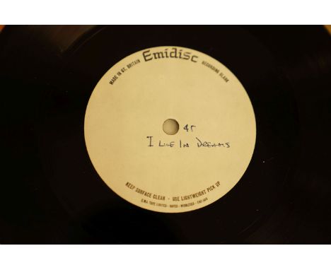 VINYL - DAVID BOWIE - "I LIVE IN DREAMS" / "I LIVE IN DREAMS (SECTION)", a Unique, Unreleased and never before heard 1966 Dav