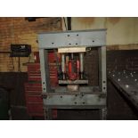 H-frame hydraulic press, 20 T.