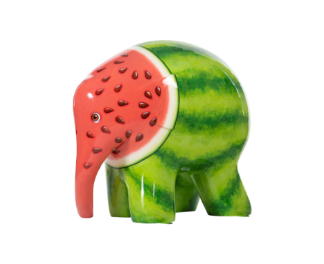 The inspiration for Pip came from the beautifulrounded shape of the sculpture, which lends itselfperfectly to becoming a wate