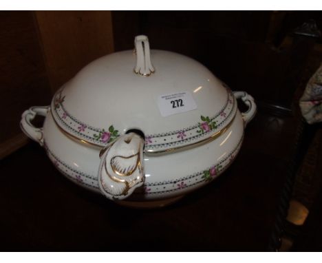 An Attractive 1920's soup Tureen with Ladle.
