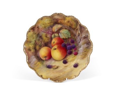 Royal Worcester plate with painted fruit by T Lockyer, within a gadrooned gilt rim, 22cm diam