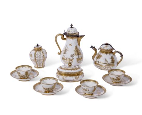 Very rare early Meissen tea set with gilt decoration of landscapes and hunting scenes, probably from the Augsburg workshop of