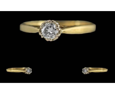 Ladies 18ct Gold Single Stone Diamond Set Ring, Full Hallmark to Interior of Shank. The Modern Round Brilliant Cut Diamonds o