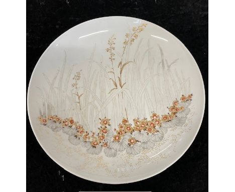 Kaiser of Germany Polaris Wall Plate, designed by K Nossek, depicts floral design highlighted in gilt, diameter 12''.