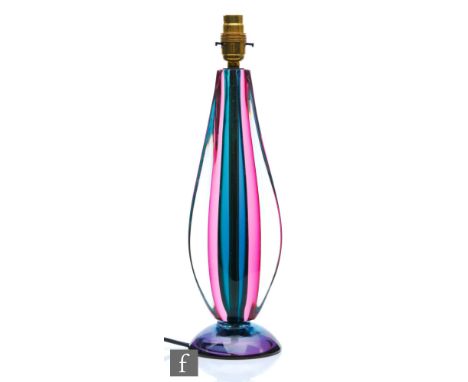 Flavio Poli - Murano - A mid 20th Century Italian sommerso glass table lamp, decorated internally with bands of green and pur