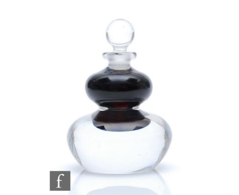 Orrefors - A 20th Century glass scent bottle, of double gourd form internally decorated with cinnamon and heavily cased in cl