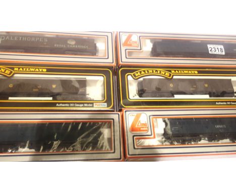 Four Lima and two Mainline bogie parcels, siphons etc. Includes; Palethorpes, Enparts etc. P&P Group 2 (£18+VAT for the first