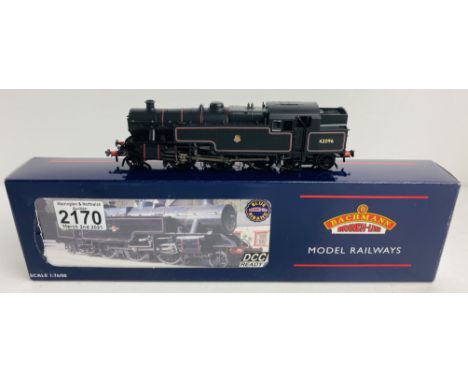 Bachmann 32-876 Fairburn Tank 42096 BR Lined Early Emblem Includes Detail Pack &amp; Papers etc Ex Shop Stock Boxed P&amp;P G