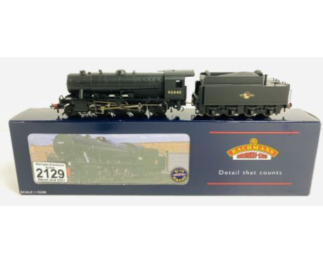Bachmann 32-252 WD 2-8-0 Austerity 90445 BR Black L/Crest Includes Detail Pack &amp; Papers etc Ex Shop Stock Boxed P&amp;P G