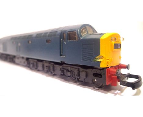 Lima class 40, BR Blue 40145 lights fitted, slight melt mark to bodyshell, unboxed. P&amp;P Group 1 (£14+VAT for the first lo