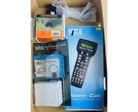 Assorted Train Controllers - Contents Unchecked for Completeness, Untested &amp; Sold As Seen P&amp;P Group 2 (£18+VAT for th