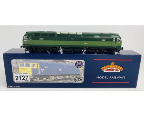 Bachmann 32-800 Class 47 Diesel D1500 Two Tone Green Half Yellow Ends 4 Digit Head Code  Includes Detail Pack &amp; Papers et