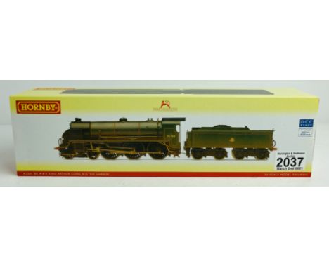 Hornby R2581 BR 4-6-0 Class N15 'Sir Gawain' Weathered Includes Detail Pack &amp; Papers etc New Ex Shop Stock Boxed P&amp;P 