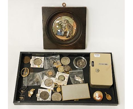 INTERESTING ITEMS INCL. SILVER ROTARY CUFFLINKS, GOLD PLATED ITEMS, SILVER FOB MEDALS, ETC