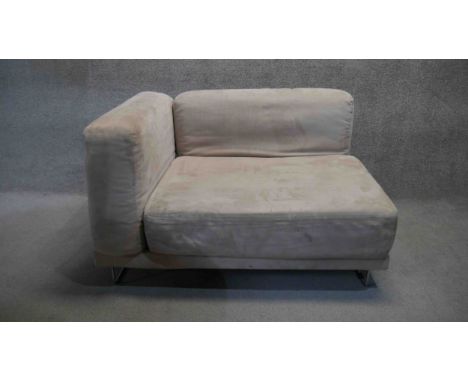 A chrome framed sofa corner section
H.68 W.115 D.94cm 