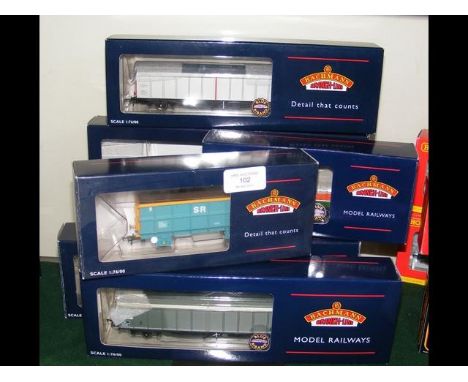 Seven boxed Bachmann wagons 