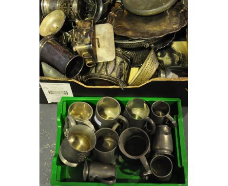 An Art Nouveau silverplated bottle coaster together with a quantity of assorted platedware, pewter tankards and plated metalw