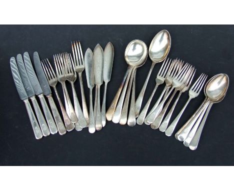 Royal Army Ordnance Corps RAOC Officers mess cutlery, sitting of four of each of the following: Dinner Knife &amp; Fork, Fish