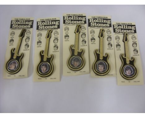 Pop Music, The Rolling Stones, a collection of 5 jewellery brooches, in the shape of a guitar, on original display cards, in 