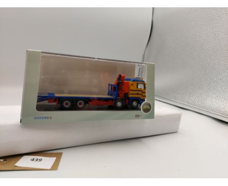 Manufacturer  - Oxford | Description - Scania Crane Lorry - D R MacLeod | Stock Code - 76SCL001 | Notes - VGC| Scale - 1:76 |