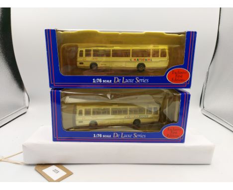 Manufacturer  - Gilbow | Description - Job Lot of 2 Coach models | Stock Code - Job Lot | Notes - VGC| Scale - 1:76 | Certifi