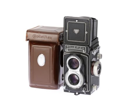 A Rollei Rolleiflex 3.5 T Medium Format TLR Camera, 1958-61, serial no. 2186533, black, body VG, shutter working, with Carl Z