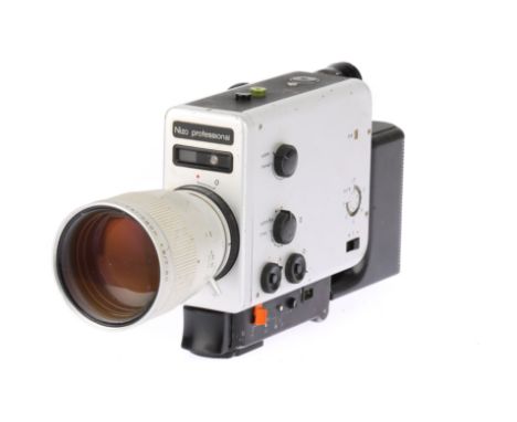 A Braun Nizo Professional Super8 Motion Picture Camera, body F-G, some areas of heavy wear, corrosion to battery compartment,