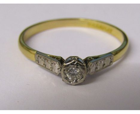 18ct gold and platinum illusion set diamond ring size U weight 2.5 g