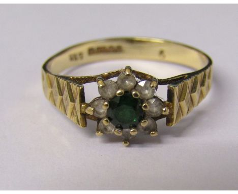 9ct gold daisy ring with coloured stones size P weight 1.79 g