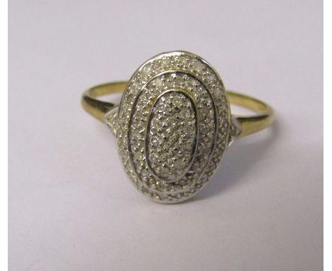 9ct gold diamond cluster chip ring size U weight 3.1 g