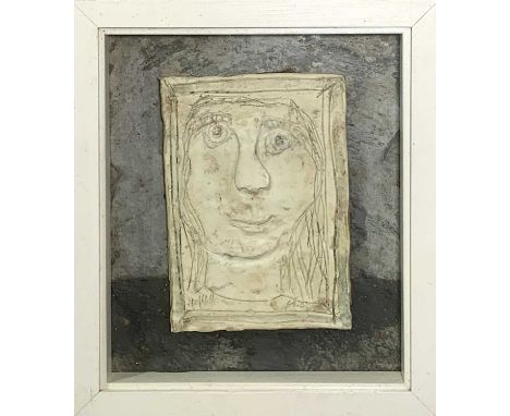Julian DYSON (1936-2003)PortraitCeramic plaqueSigned and dated 2000Size of plaque 20 x 15cm