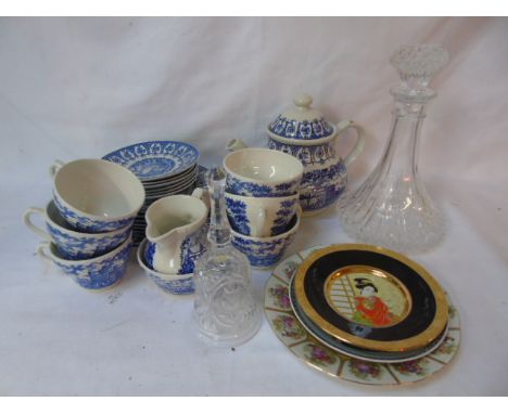 Blue and white tea set with assorted glass to include a decanter