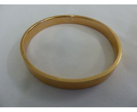 15ct gold bangle approx 18.2g