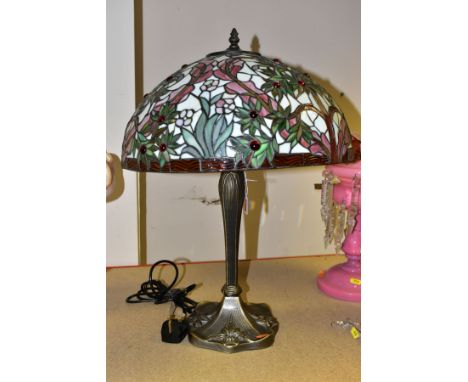 A TIFFANY STYLE TABLE LAMP, height to top of shade 56cm  (Condition report: not tested, appears ok)