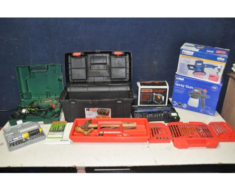 A SELECTION OF ELECTRICAL AND HANDTOOLS to include a Bosch PSB-700-RES corded drill, Power Craft PSD-480K electric driver, Po