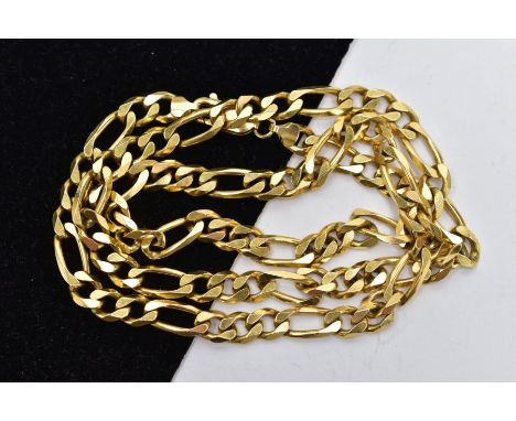 A 9CT GOLD CURB LINK CHAIN, fitted with a lobster claw clasp, hallmarked 9ct Sheffield import 1996, length 550mm, approximate