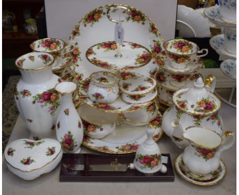 A Royal Albert Old Country Roses pattern tea set, for six, comprising cups, saucers, side plates, bread and butter plate, tea