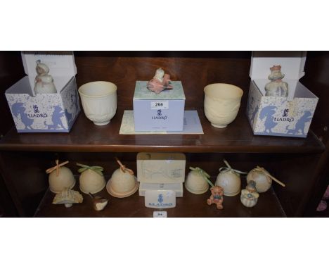 Lladro ceramic Christmas decorations, including King Melchor, King Baltasar, Little Aviator, etc, some boxed; Lladro Christma
