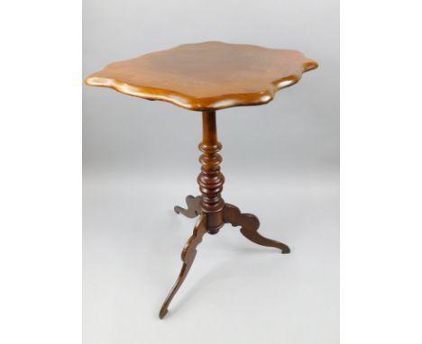 A Victorian mahogany occasional table, on tripod base, 36cm wide