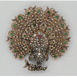 1 Brosche/Anhänger wohl ungest., wohl GG 8ct. (Säure hält) "Pfau", mit Diamantrosen wohl bis zu ca.