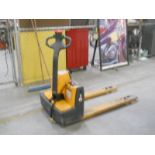 (2006) Multiton mod. EMC 30, 24 Volts 110 Built-In Charger, 2.645lb Max Lift, Elec. Pallet Jack; S/