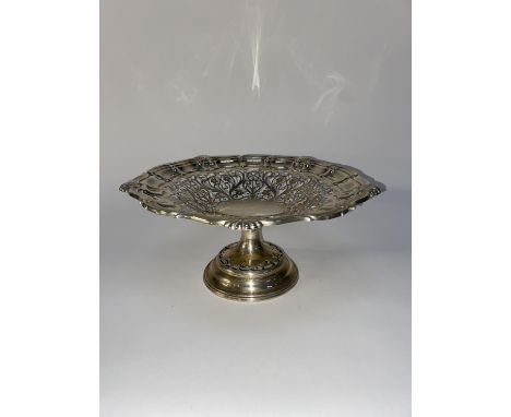 An early 20th Century silver pierced bon bon dish, hallmarked for S. Glass of Birmingham, 1906 weight 14.5 oz 12cm H