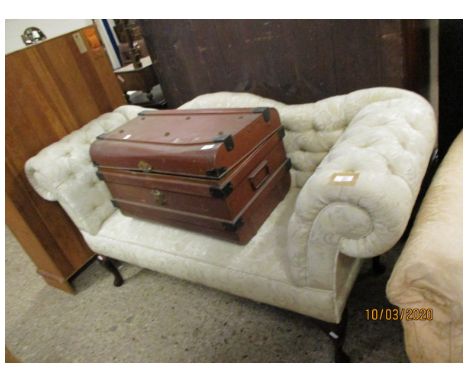 EARLY 20TH CENTURY COTTAGE SOFA 