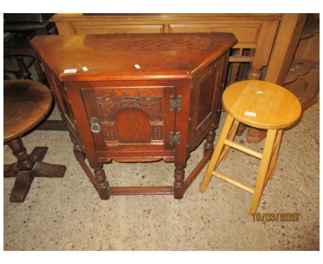 REPRODUCTION OAK CREDENCE TYPE TABLE AND FURTHER LIGHT WOOD STOOL 