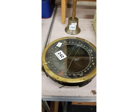 VINTAGE COMPASS FROM A LANCASTER AEROPLANE