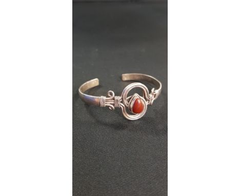 SILVER BANGLE