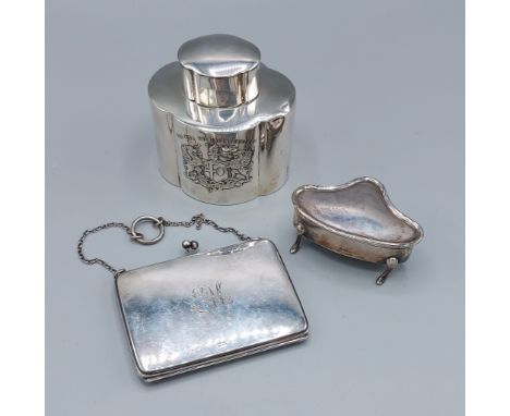 A Chester silver tea caddy together with a Chester silver purse and a Birmingham silver jewellery casket, 11ozs inclusive 
