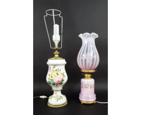 Victorian porcelain table lamp with gilt metal mounts, painted with floral sprays, 15" high (with shade); together with a pin