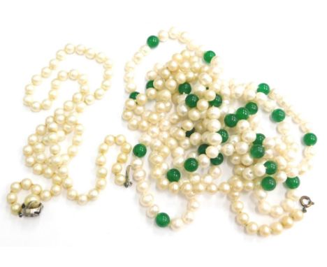 Cultured pearl and other necklaces, comprising a cultured pearl and jade longuard necklace, 62cm long enclosed, a faux pearl 