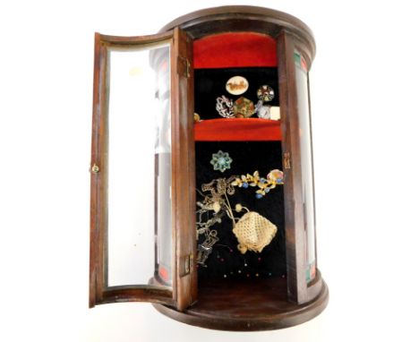 A quantity of costume jewellery brooches, to include a silver backed enamel painted oval brooch depicting a horse and cart, p